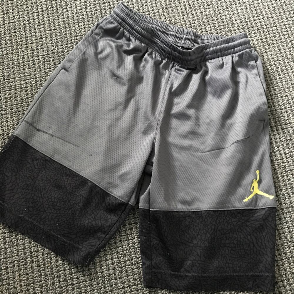 Jordan DriFit Youth Large 12-13Y Shorts‎